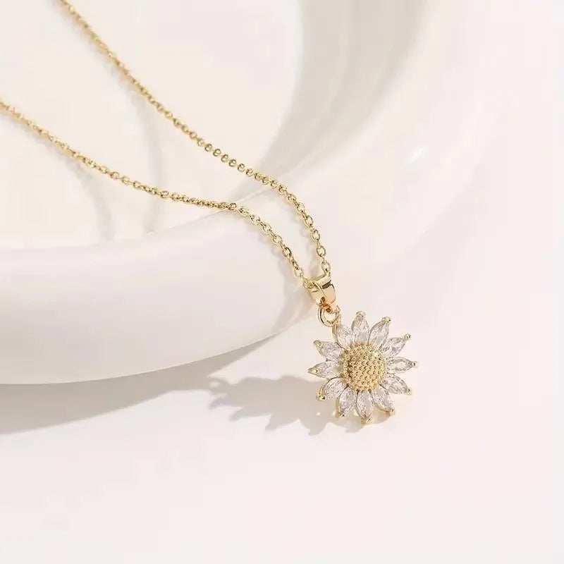 Sunflower necklace 